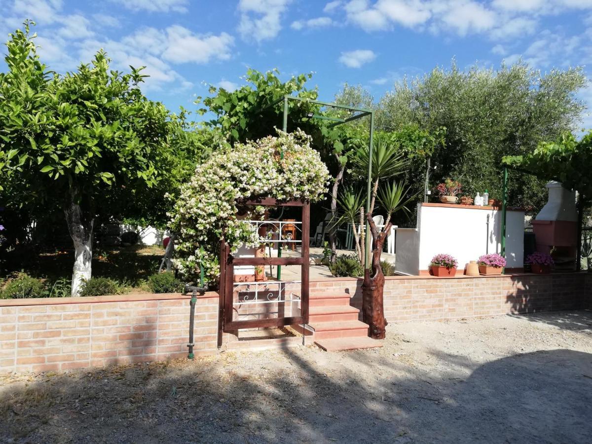 Fabiene Familyholidays تْشيفالو المظهر الخارجي الصورة